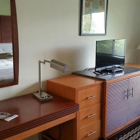 Fort Atkinson Riverwalk Inn & Suites المظهر الخارجي الصورة