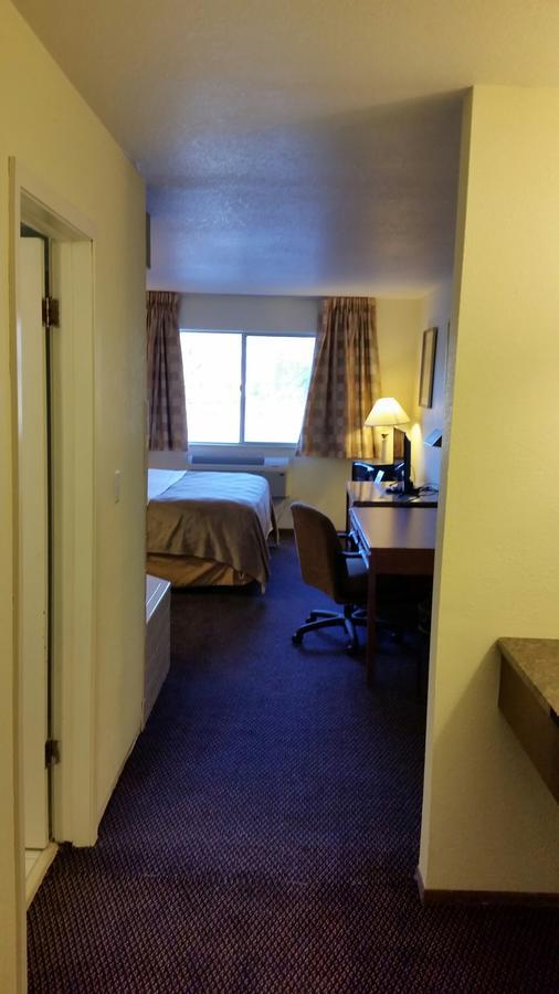 Fort Atkinson Riverwalk Inn & Suites المظهر الخارجي الصورة