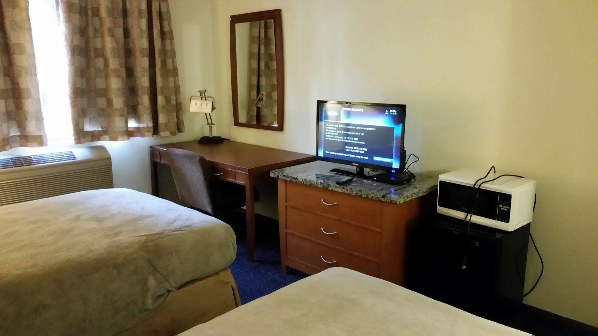 Fort Atkinson Riverwalk Inn & Suites المظهر الخارجي الصورة