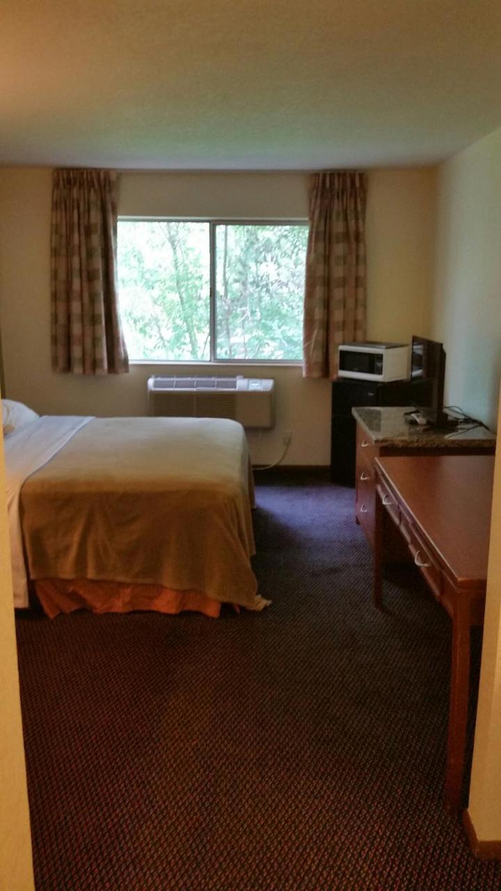 Fort Atkinson Riverwalk Inn & Suites المظهر الخارجي الصورة